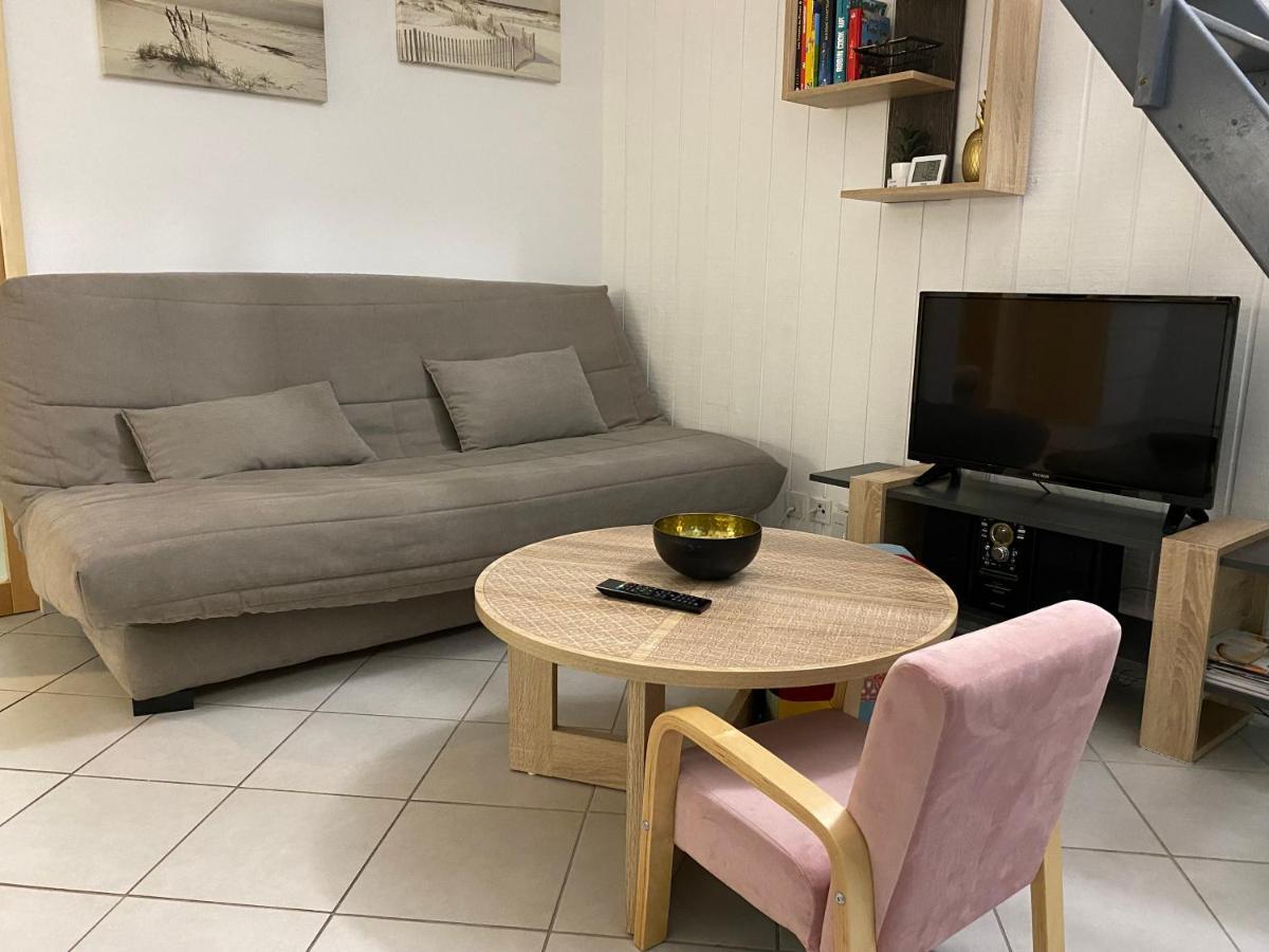 Appartement Cosy - Les Ecureuils Ares Exterior foto